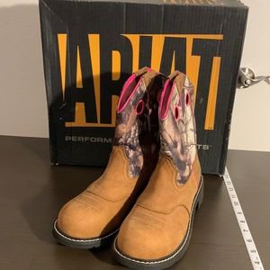 Ariat Fatbaby Cowboy Womens 10 Toasted Auburn Camo